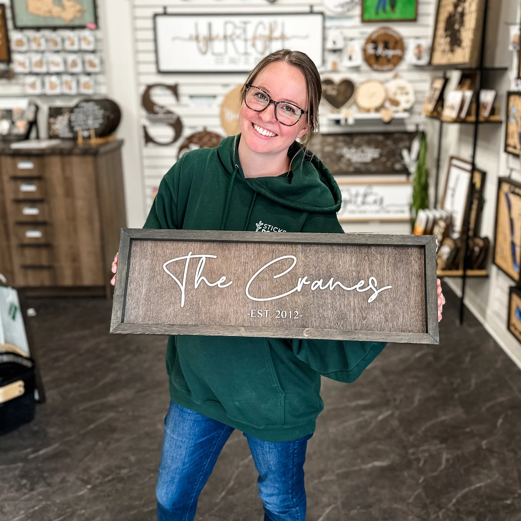 Legacy Framed Family Name Sign - Image 6